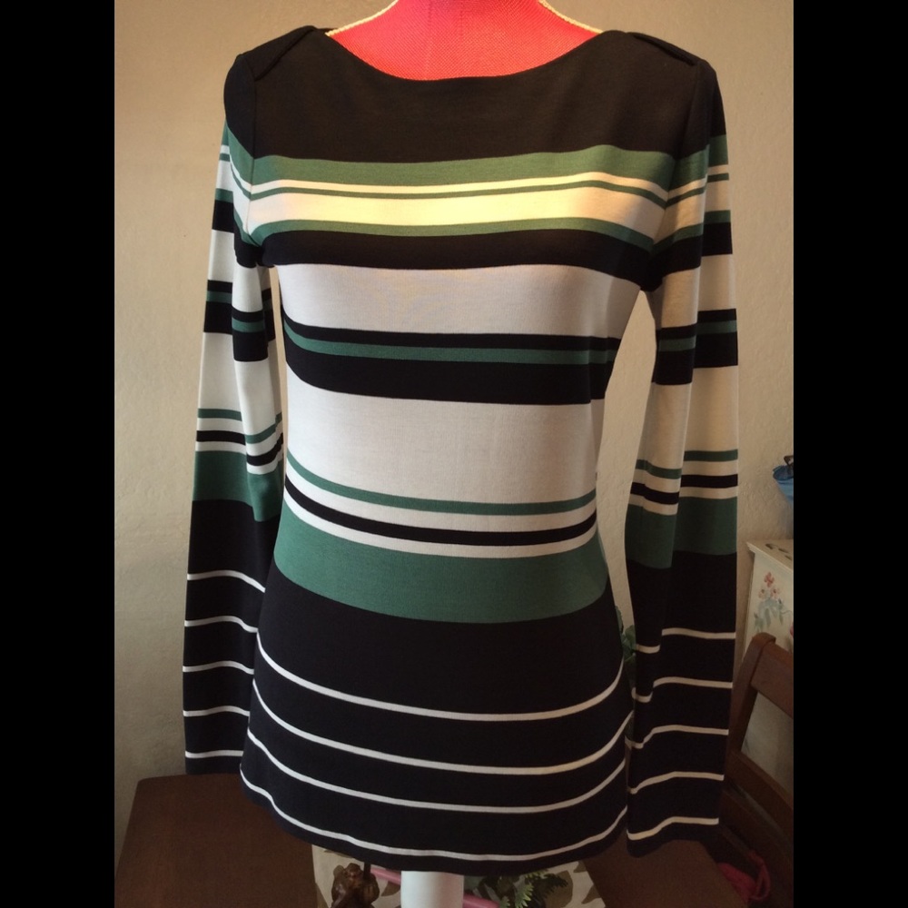 Hugo Boss sweater size M